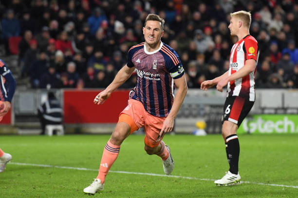 来越依赖于 来越依赖于