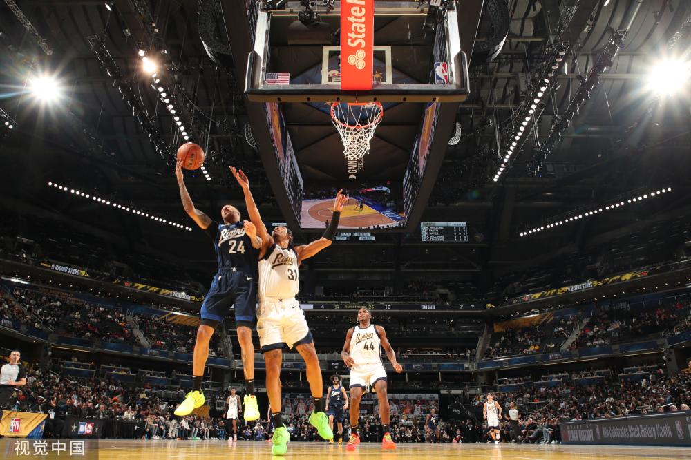 助他们在球 助他们在球