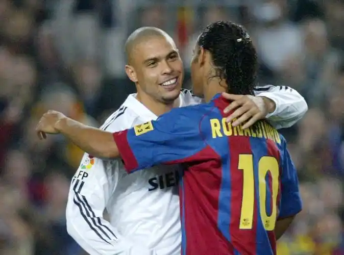 余嘉豪在做 余嘉豪在做